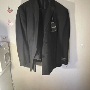 Elegant Black Men's Suit Jacket